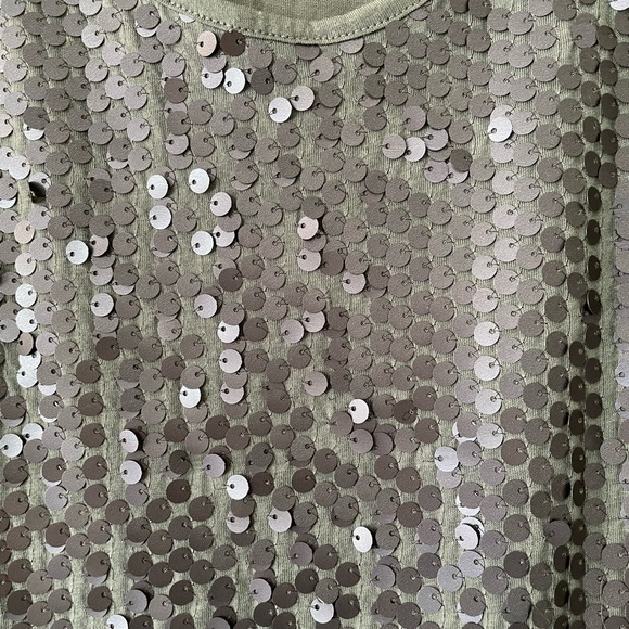 ANN TAYLOR fabulous sequin top. Medium green. Small. Gorgeous!Perfect condition - Picture 2 of 4